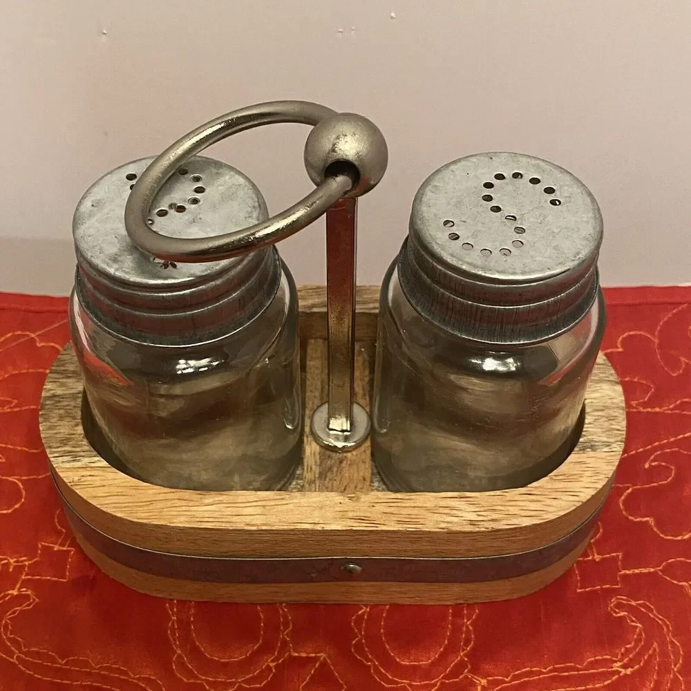 Farmhouse Round Shaped‎ Brushed Nickel Finish Salt & Pepper Shakers Cottagecore